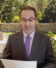 Alicante: Maestro de ceremonias, oficiante bodas civiles